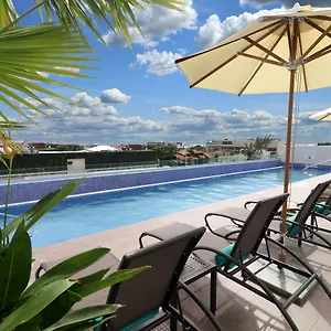 Express & - By Ihg Плая-дель-Кармен